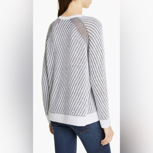 Eileen Fisher Step Hem Linen, Cotton & Silk Sweater - Size L - Picture 2 of 6